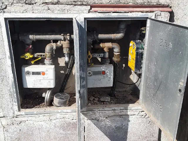 Contatori gas elettronici in armadio stradale